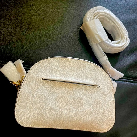 Coach Serena Satchel In Signature Canvas - Picture 2 of 4